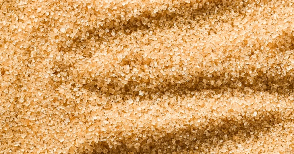 Сахар в парфюмерии создаёт чистую сладость без тяжести. Аромат сахара даёт лёгкий, светлый акцент и подчёркивает прозрачность композиции.